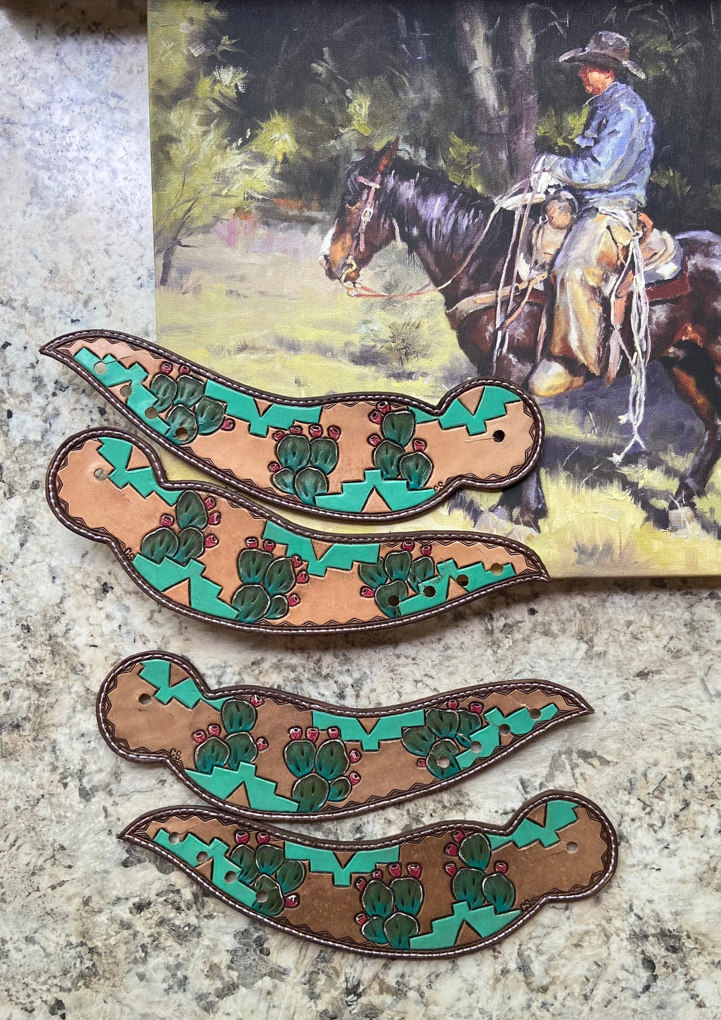 Santa Fe Dove Wing Spur Straps