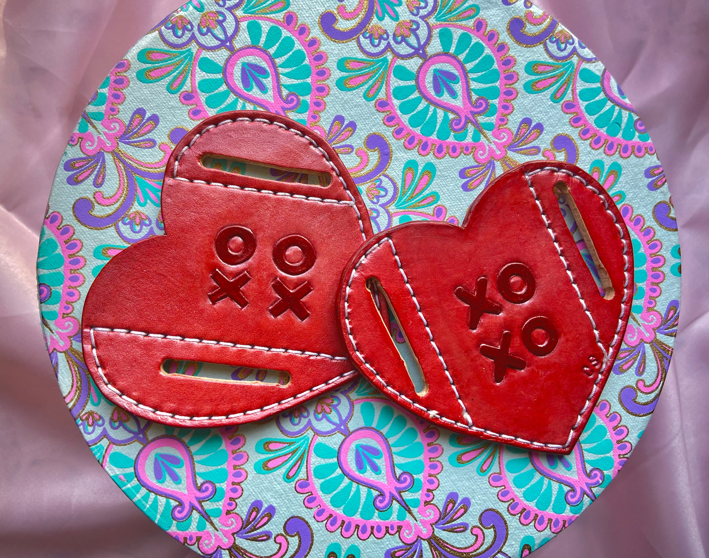 XOXO ‘Knife in my Heart’ Sheath