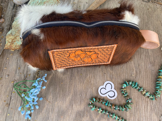 Cowhide Shave Bag with Flower and Basket Stamp Leather Patch